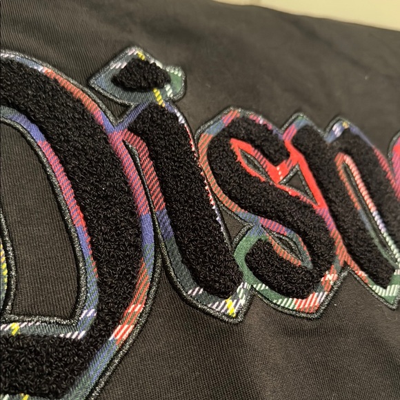 Disneyland VIP Tour Spirit Jersey - Picture 7 of 7